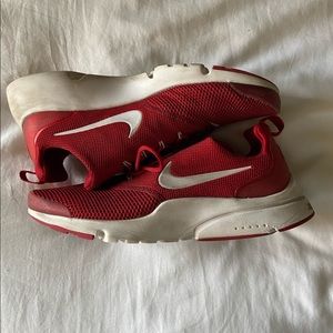 Nike Presto Fly Sneakers